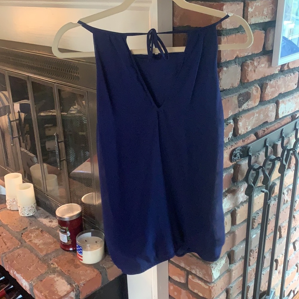 Express Top - Picture 2 of 3